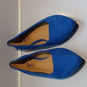 Blue Faux Suede Women's Flats Size 8